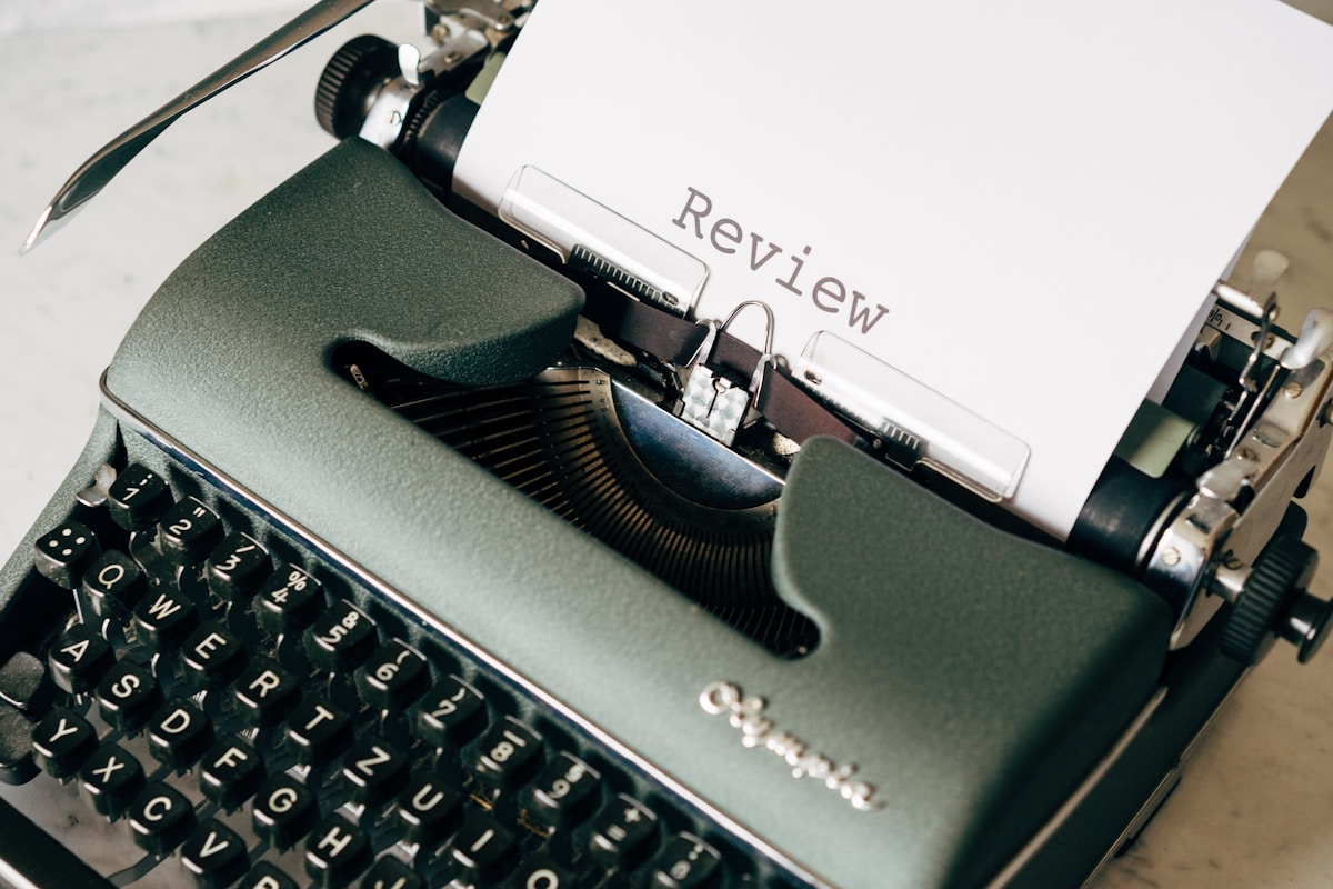 Crafting Product Reviews That Actually Help People (and Search Engines Love)